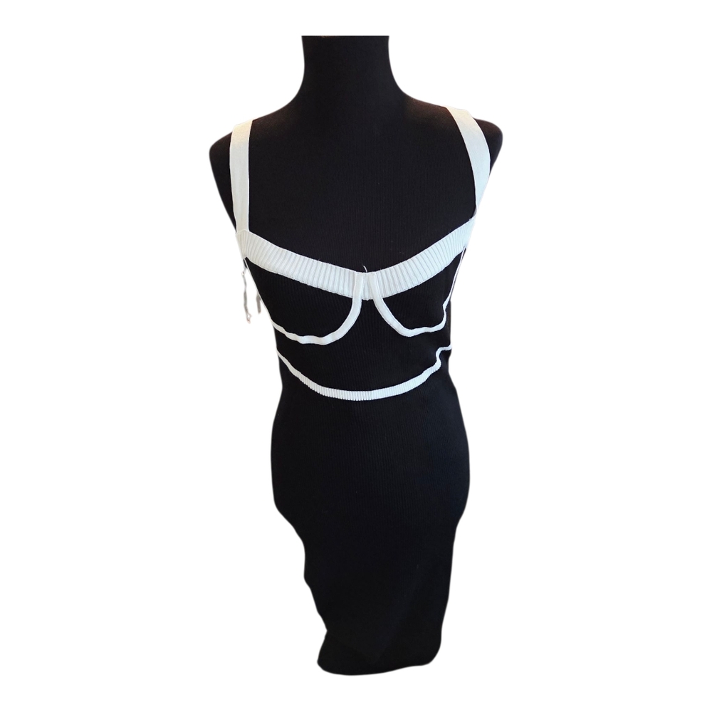 Almost Famous Black and White Midi Dress